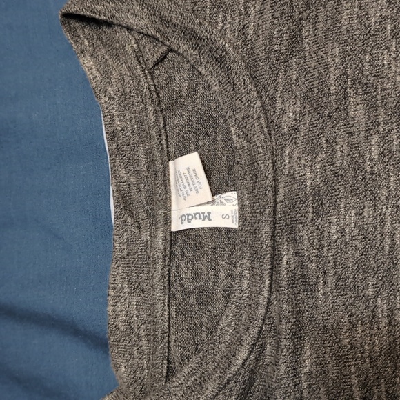 Mudd, S dark green high/low cut shirt - Picture 3 of 4